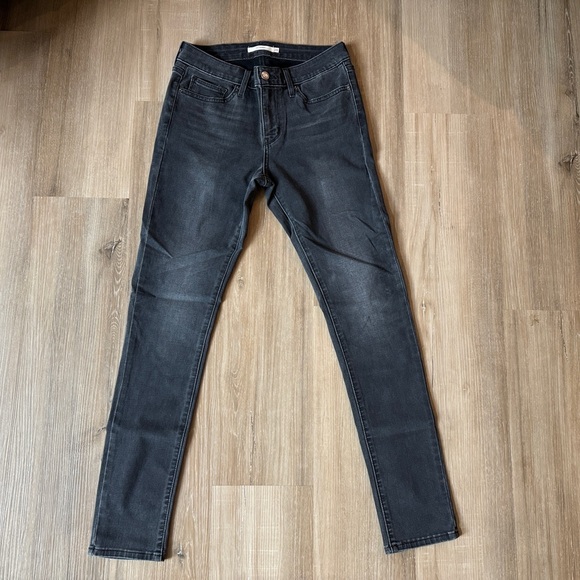 LEVI’S JEANS
711 MID-RISE SKINNY SIZE 28 
W28 L30 - Picture 8 of 10